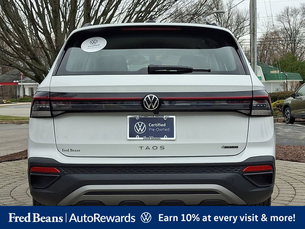 Certified 2025 Volkswagen Taos S AWD/4WD image 5