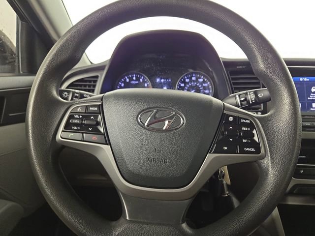 Used 2018 Hyundai Elantra SEL FWD image 21