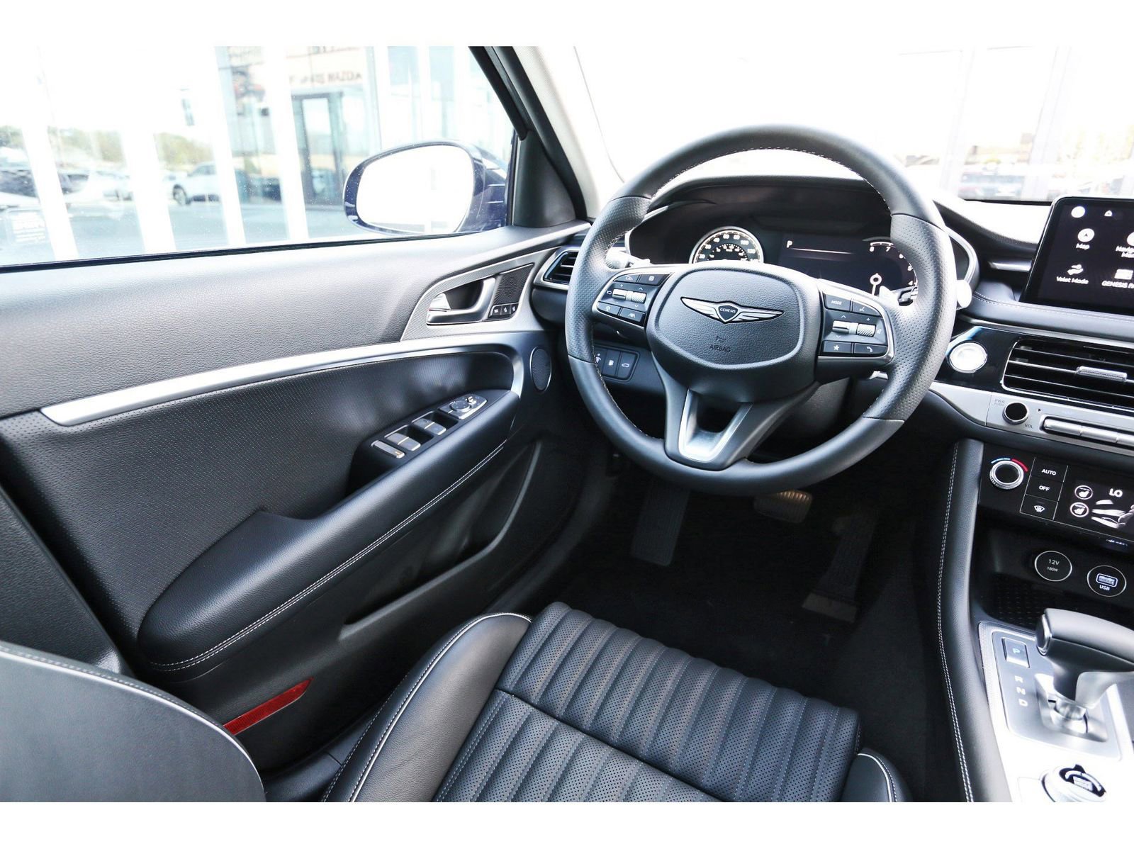 Used 2026 Genesis G70 2.5T Prestige image 9