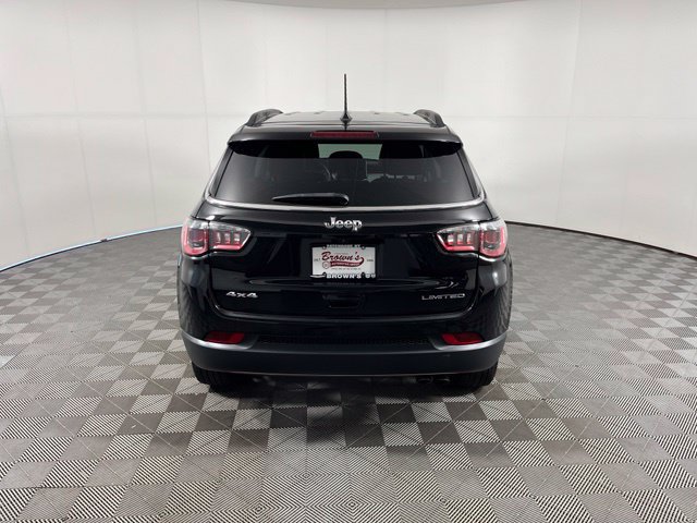 Used 2022 Jeep Compass Limited AWD/4WD image 6