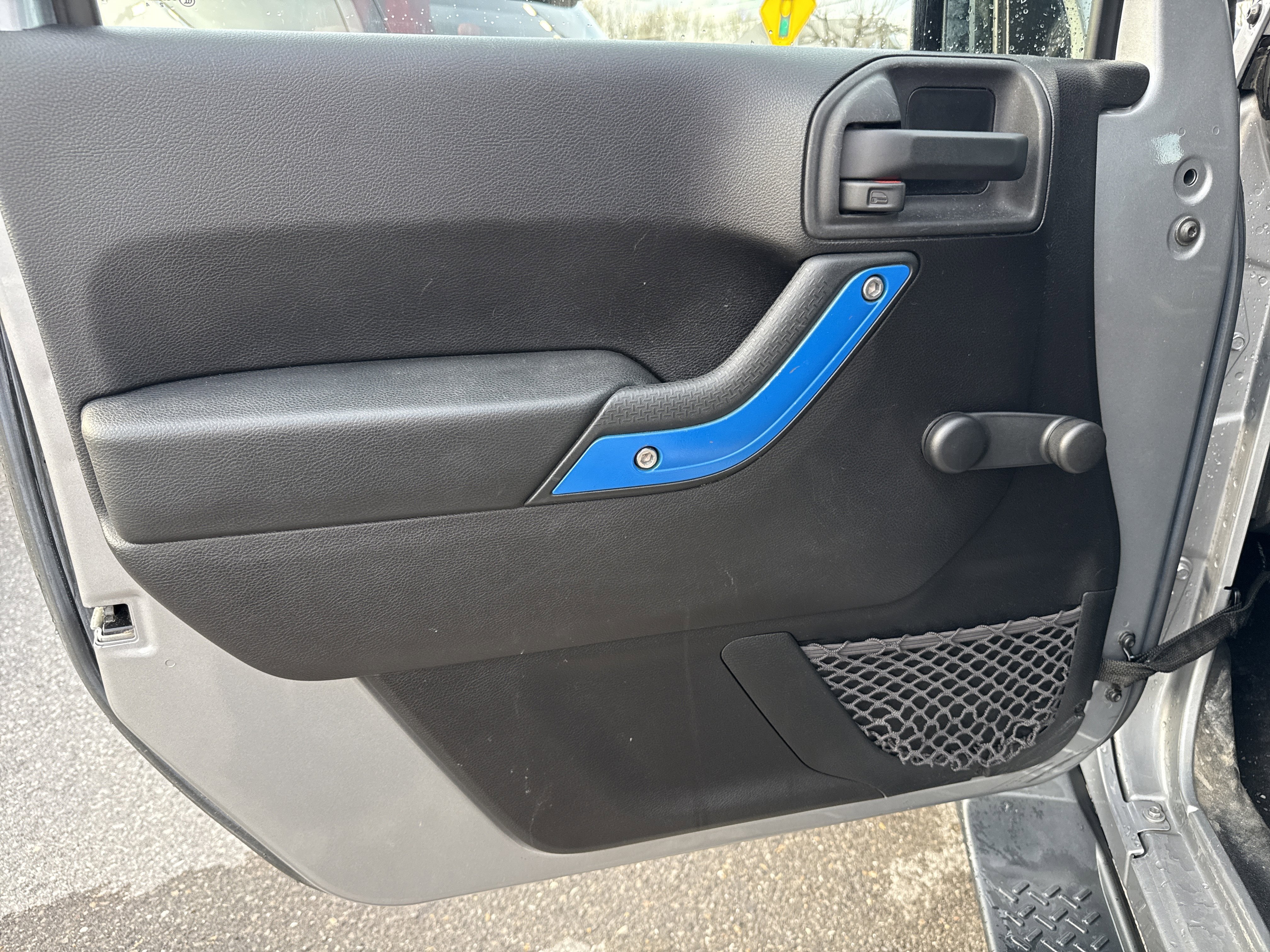 Used 2015 Jeep Wrangler Unlimited Sport image 14
