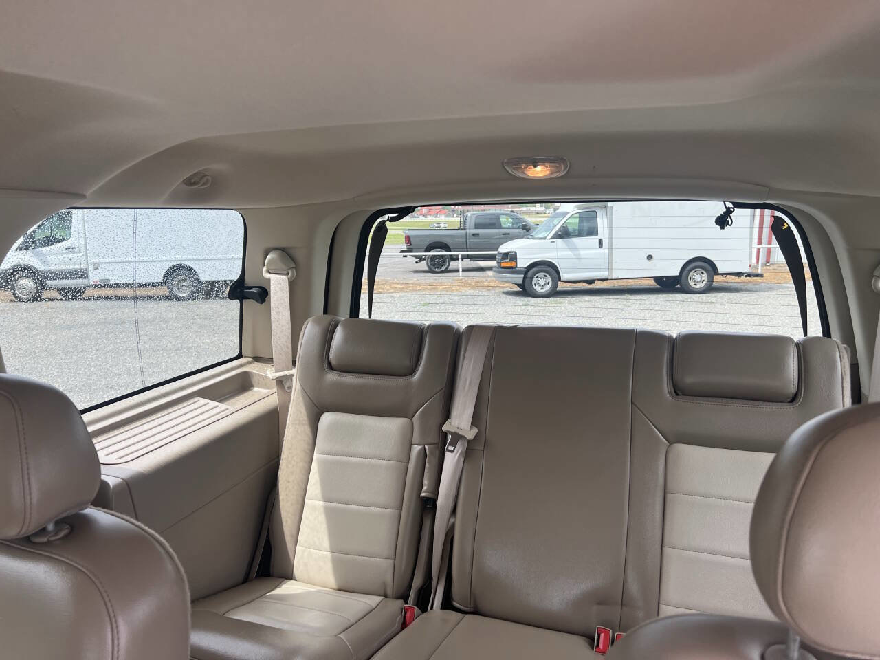 Used 2004 Ford Expedition Eddie Bauer image 8