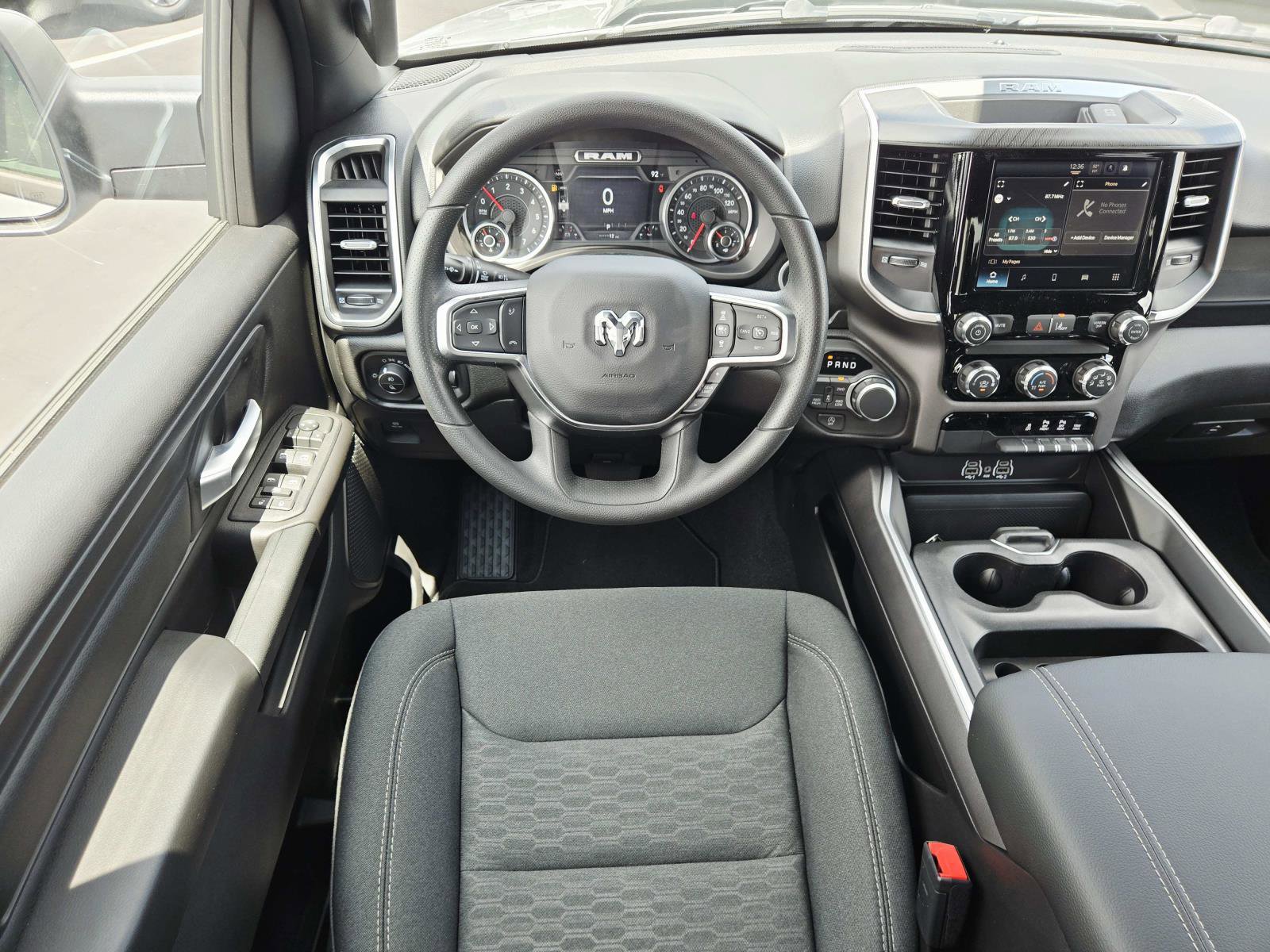New 2026 RAM 1500 Express AWD/4WD image 10