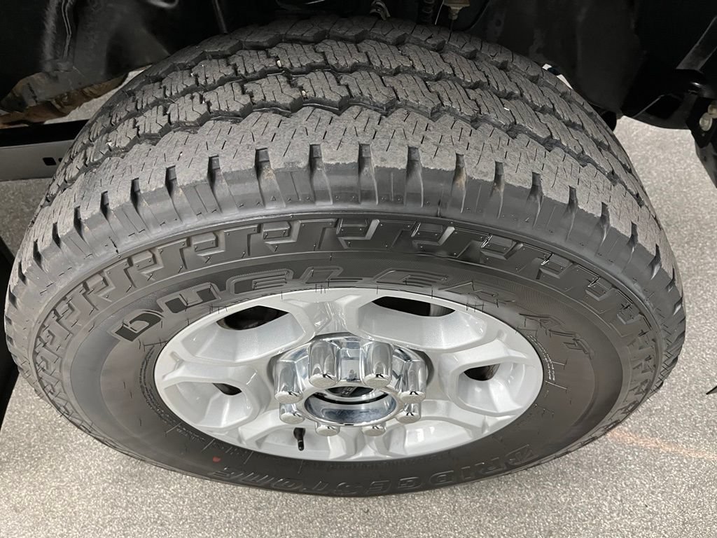 Used 2025 Ford F250 XLT w/ FX4 Off-Road Package AWD/4WD image 18