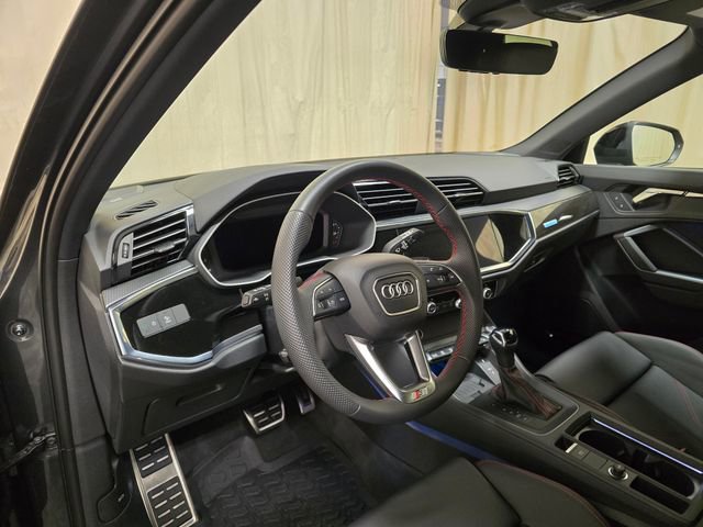 Used 2025 Audi Q3 2.0T Premium Plus w/ Premium Plus Package image 18
