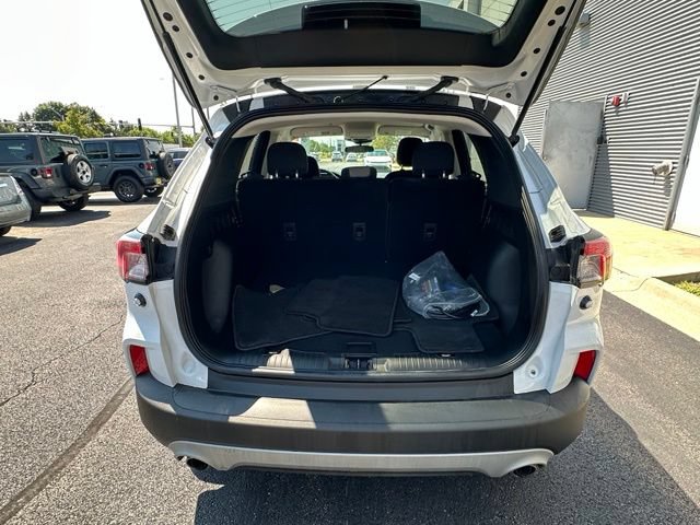 Used 2021 Ford Escape SE FWD image 17