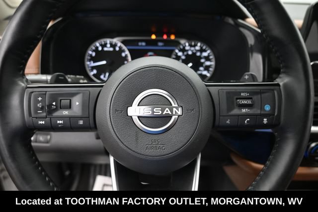 Used 2022 Nissan Pathfinder Platinum w/ Cargo Package AWD/4WD image 23