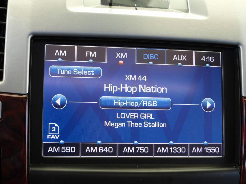 Used 2013 Cadillac Escalade Luxury image 58
