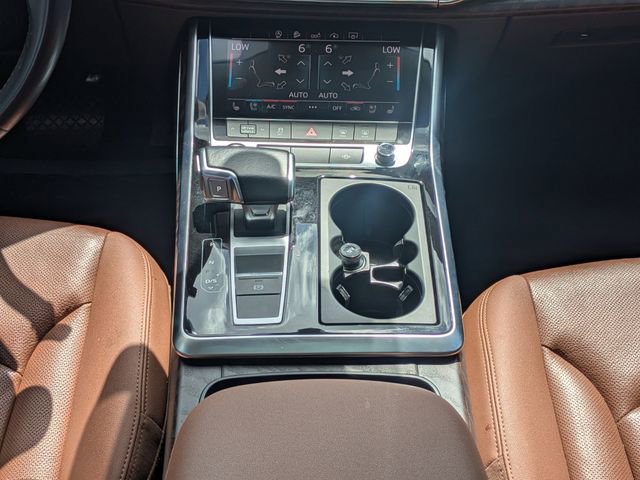 Used 2020 Audi Q8 Premium Plus w/ Premium Plus Package AWD/4WD image 20