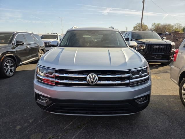 Used 2018 Volkswagen Atlas SEL Premium image 2