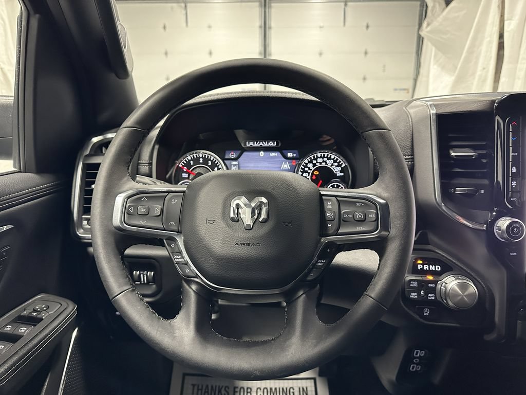 Used 2025 RAM 1500 Laramie AWD/4WD image 17
