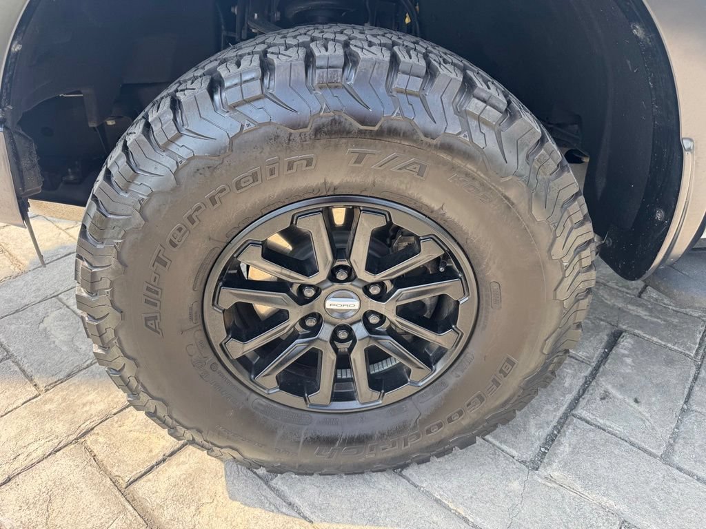 Used 2025 Ford F150 Raptor AWD/4WD image 4