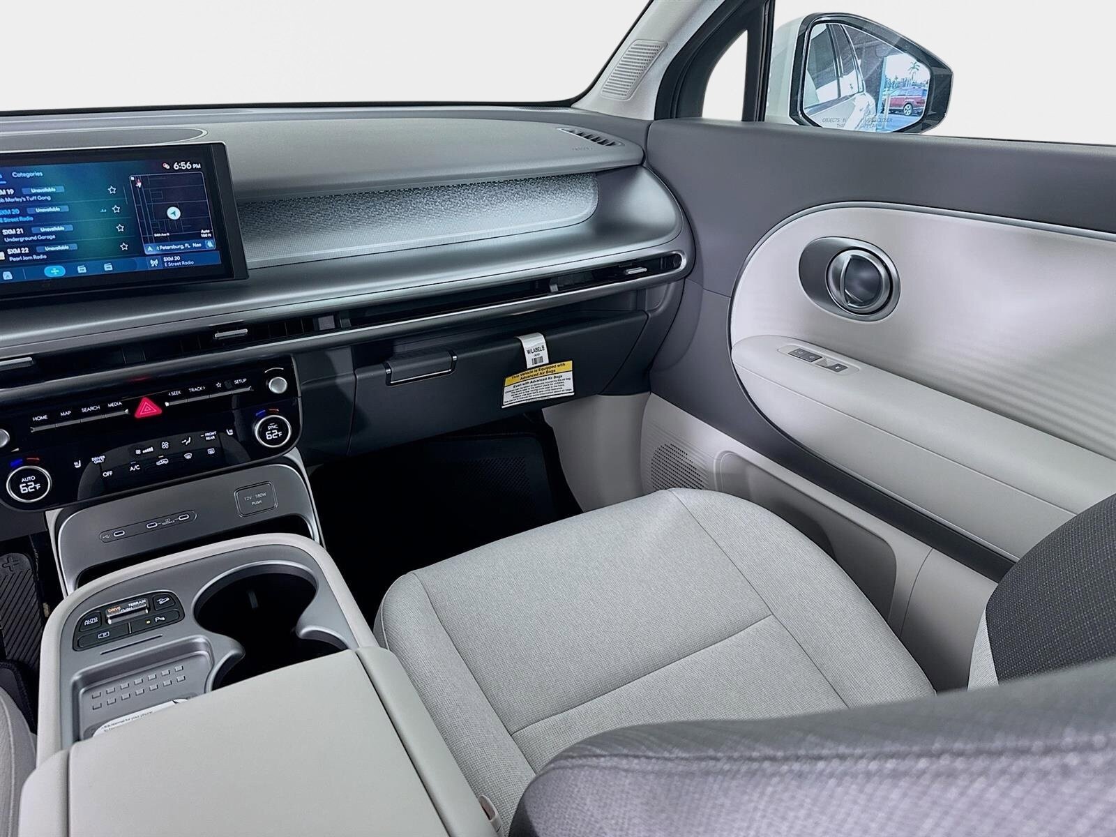 New 2026 Hyundai Ioniq 9 SE AWD/4WD image 24