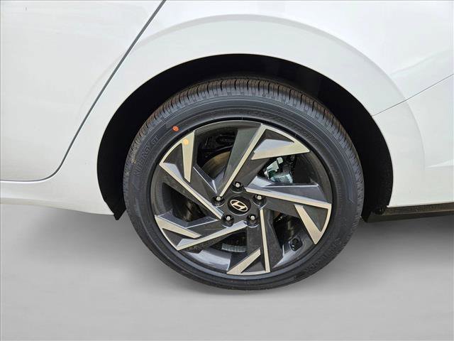 New 2026 Hyundai Elantra Limited image 10