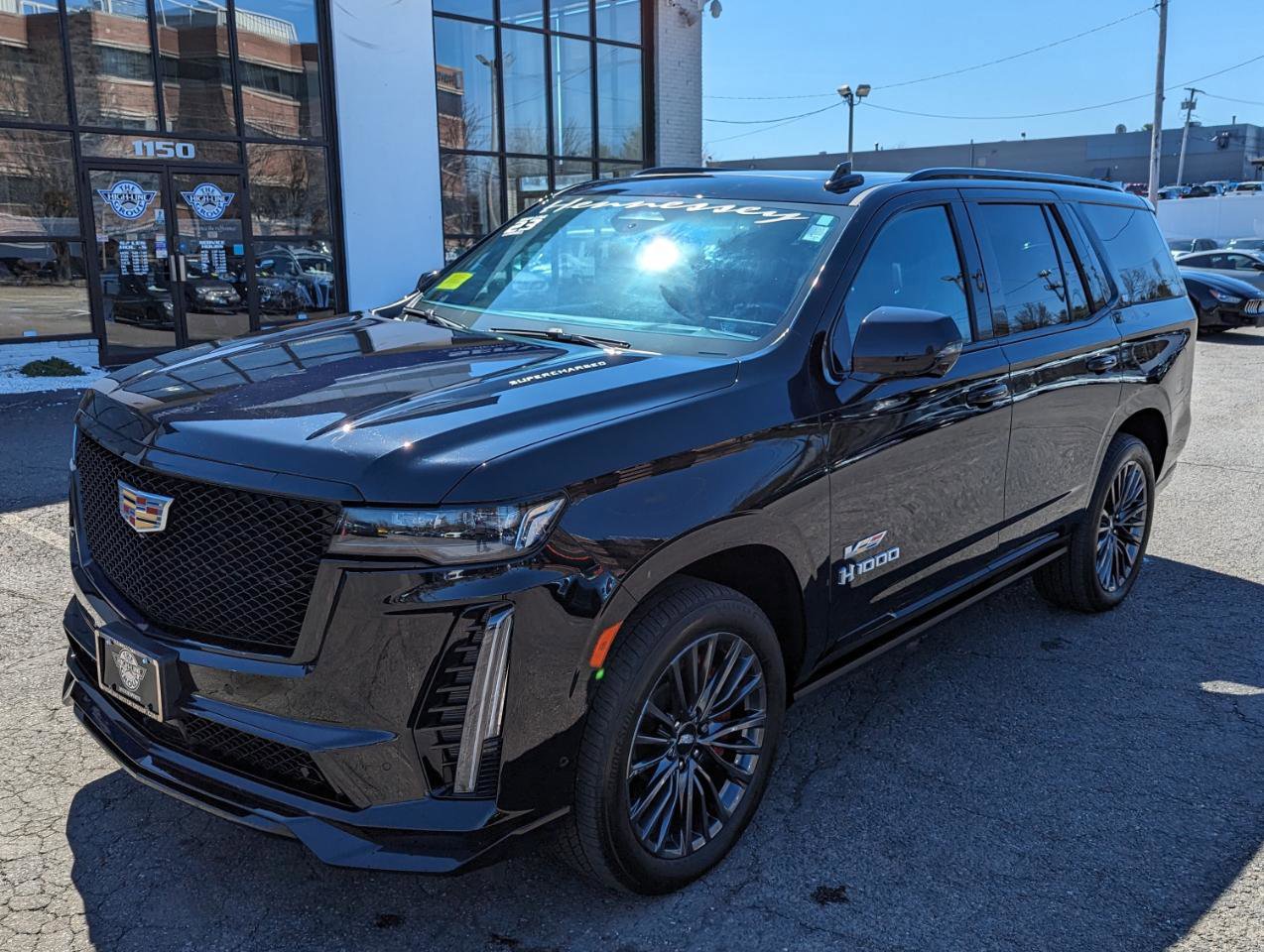 Used 2023 Cadillac Escalade V image 2