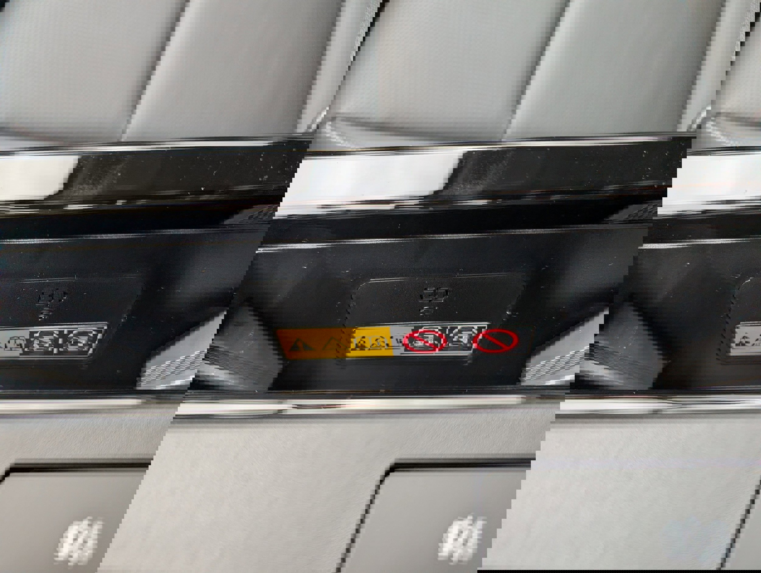 New 2026 Toyota Prius XLE image 19