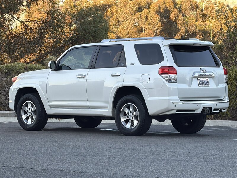 Used 2010 Toyota 4Runner SR5 AWD/4WD image 4