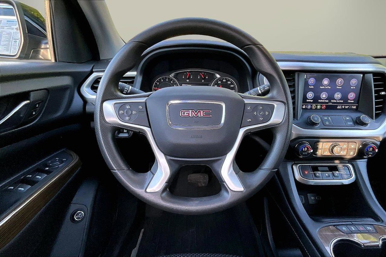 Used 2023 GMC Acadia SLE w/ Driver Convenience Package AWD/4WD image 11