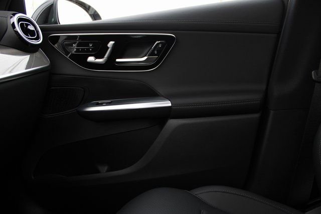 New 2026 Mercedes-Benz GLC 300 4MATIC image 28