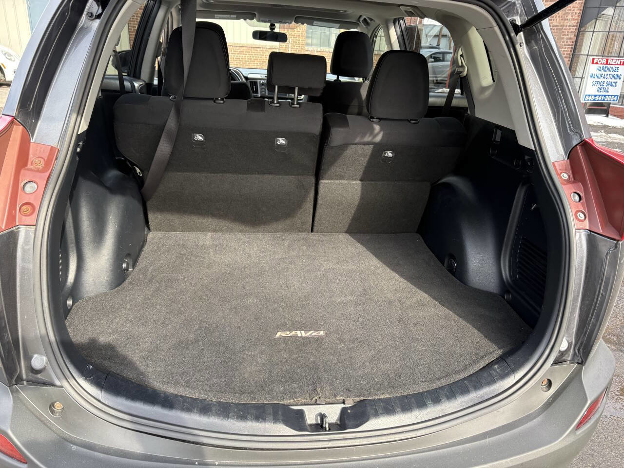 Used 2013 Toyota RAV4 XLE AWD/4WD image 15