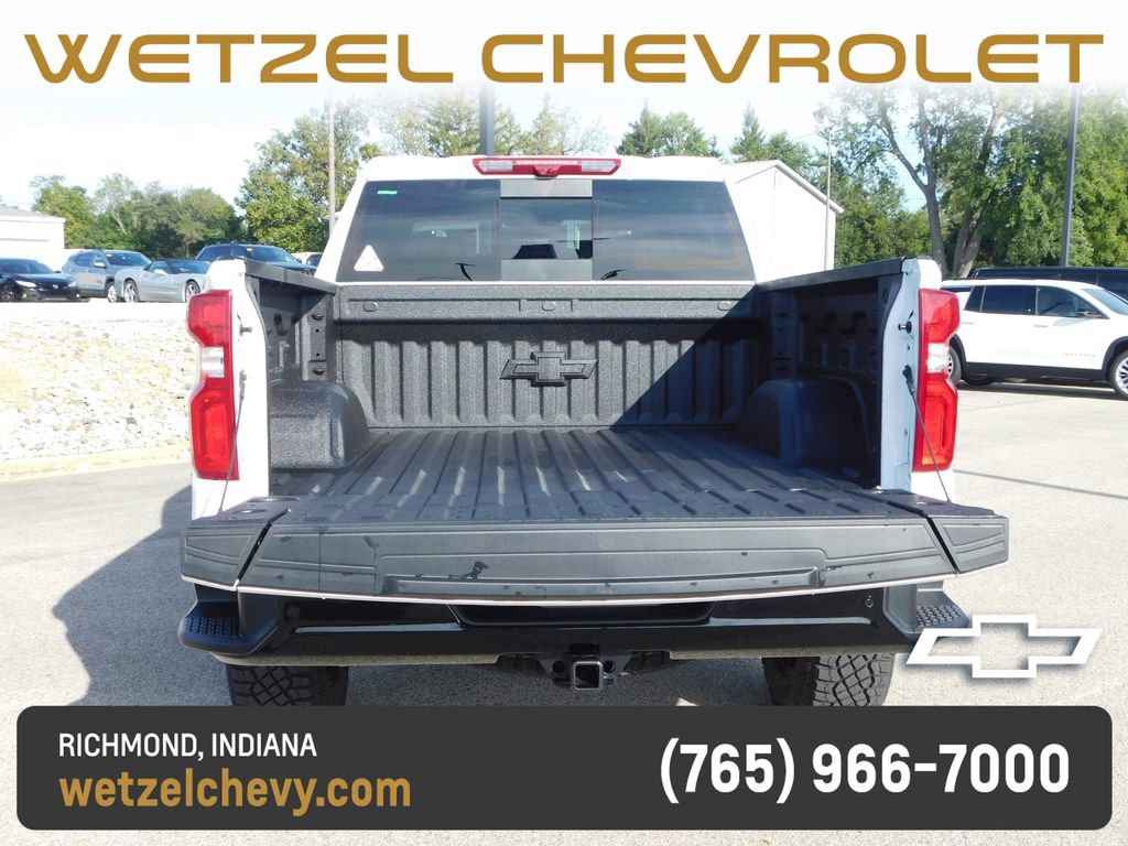 New 2026 Chevrolet Silverado 1500 ZR2 w/ Dark Appearance Package AWD/4WD image 7