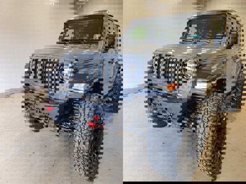 Used 2020 Jeep Wrangler Unlimited Sport image 2