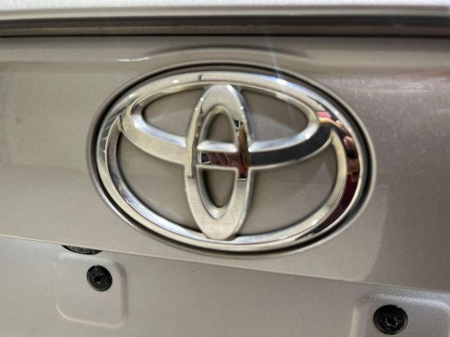 Used 2023 Toyota RAV4 XLE w/ Convenience Package FWD image 29