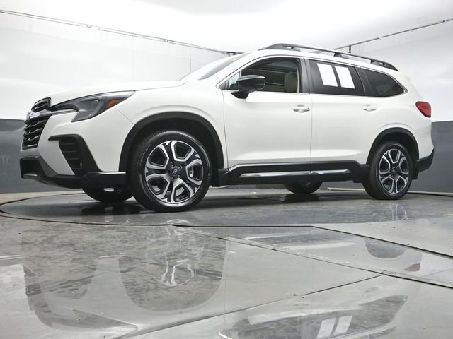 Used 2025 Subaru Ascent Limited w/ Popular Package #1 image 36