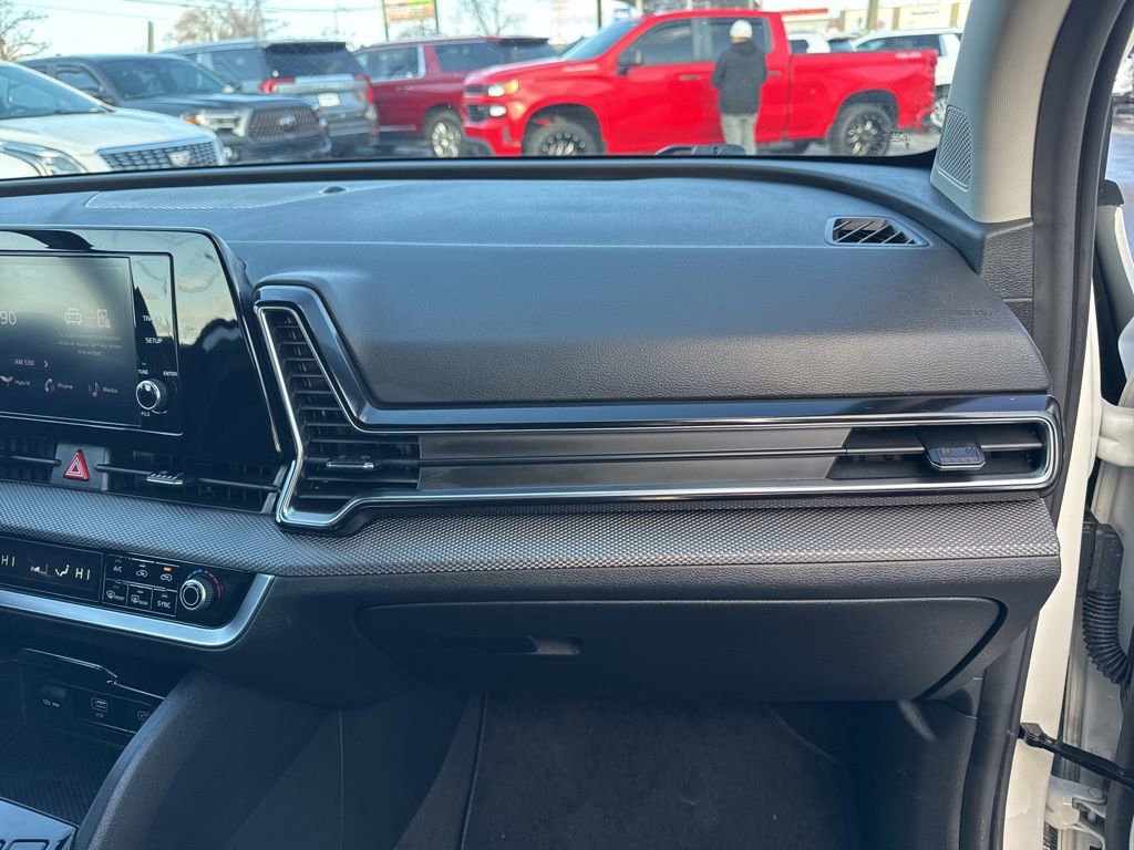 Used 2023 Kia Sportage LX image 22