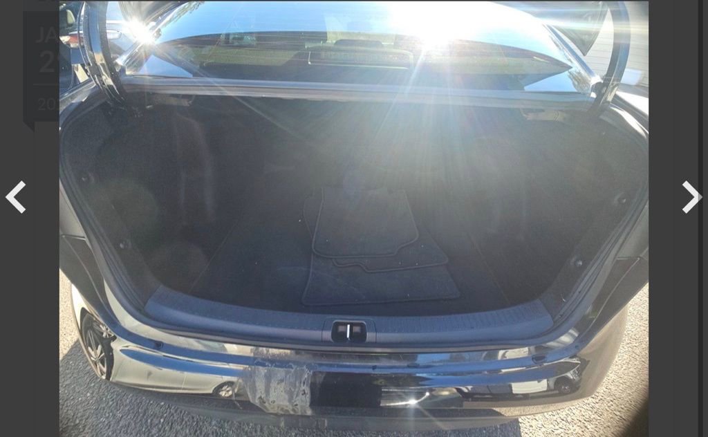 Used 2025 Toyota Corolla LE image 16