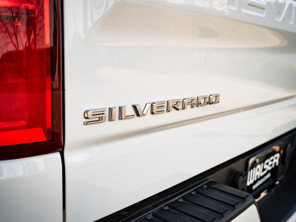 Used 2019 Chevrolet Silverado 1500 RST image 16