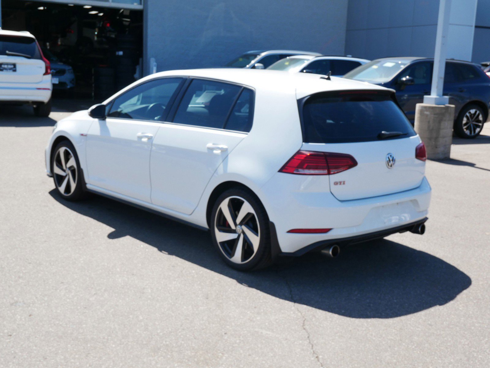 Used 2020 Volkswagen GTI S FWD image 5