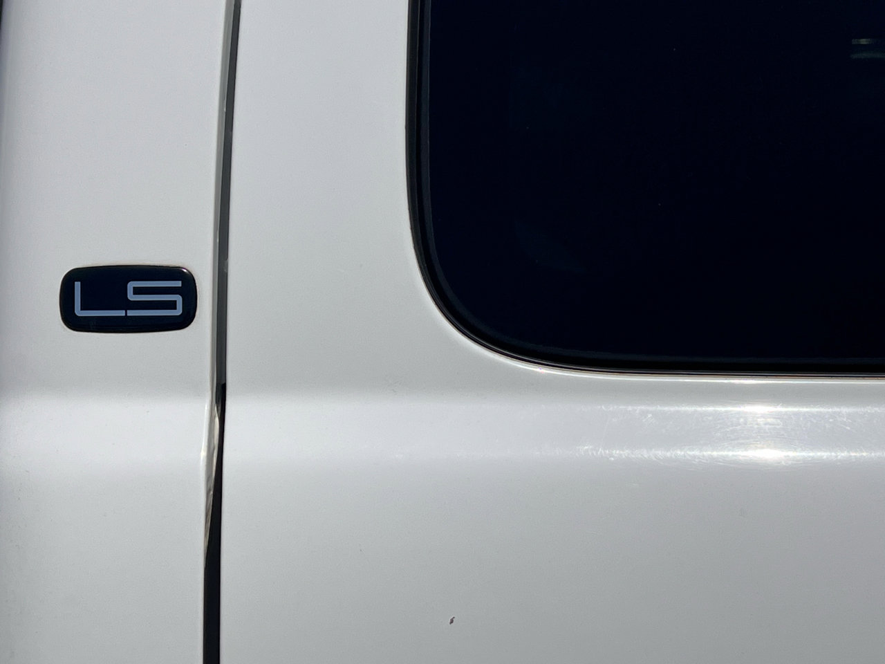 Used 2002 Chevrolet Silverado 2500 LS w/ Electrical Convenience Pkg image 93