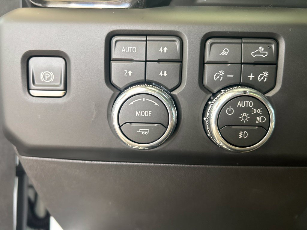 Certified 2026 GMC Sierra 1500 AT4 w/ AT4 Premium Package AWD/4WD image 23