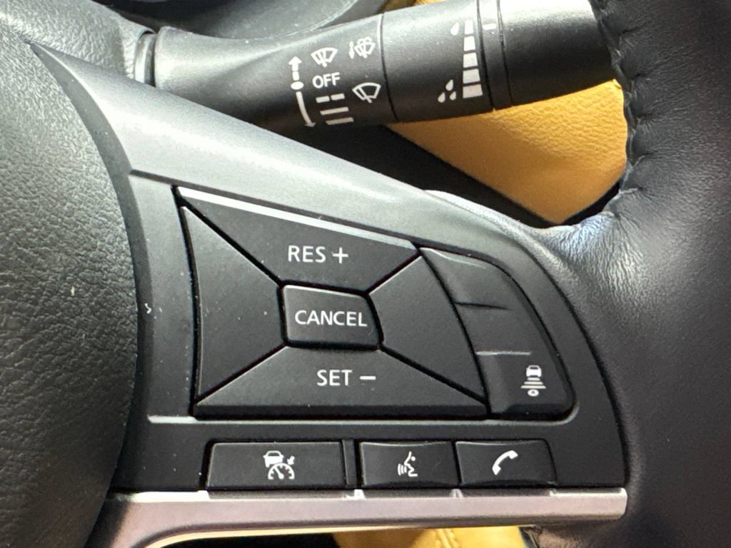 Used 2020 Nissan Sentra SV w/ SV Premium Package FWD image 12