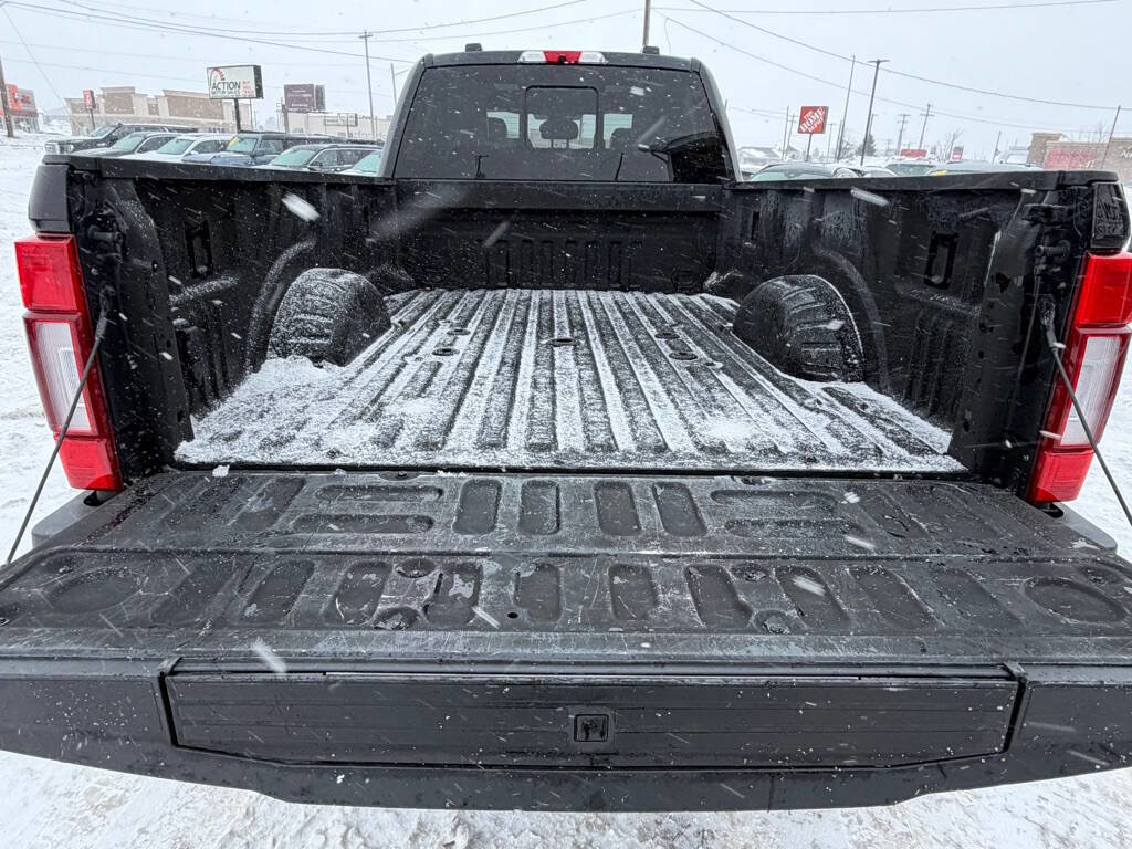 Used 2022 Ford F450 Platinum w/ FX4 Off-Road Package image 50