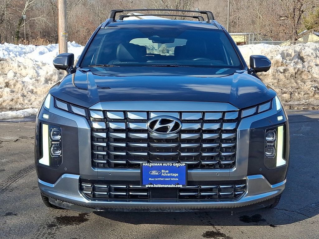 Used 2024 Hyundai Palisade Calligraphy image 2