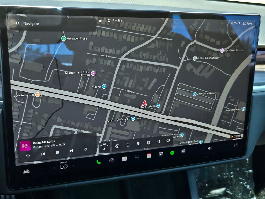 Used 2023 Tesla Model S AWD/4WD image 21