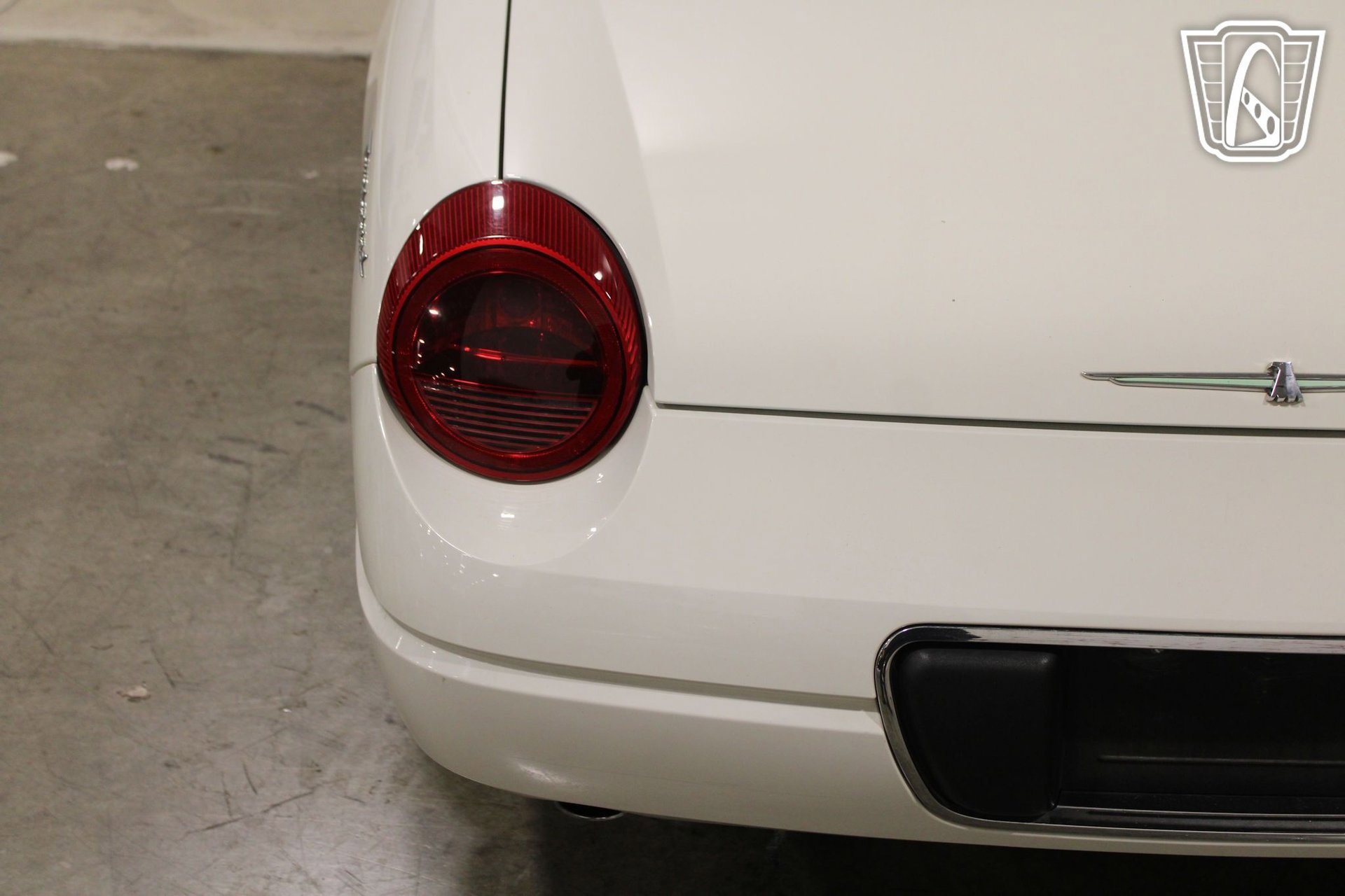 Used 2002 Ford Thunderbird image 31