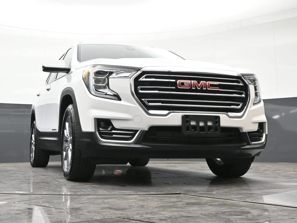Used 2023 GMC Terrain SLT AWD/4WD image 30