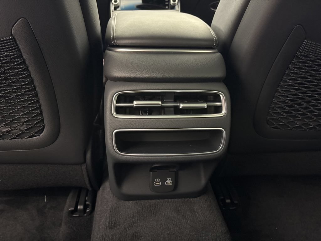New 2026 Genesis GV70 2.5T Advanced AWD/4WD image 30