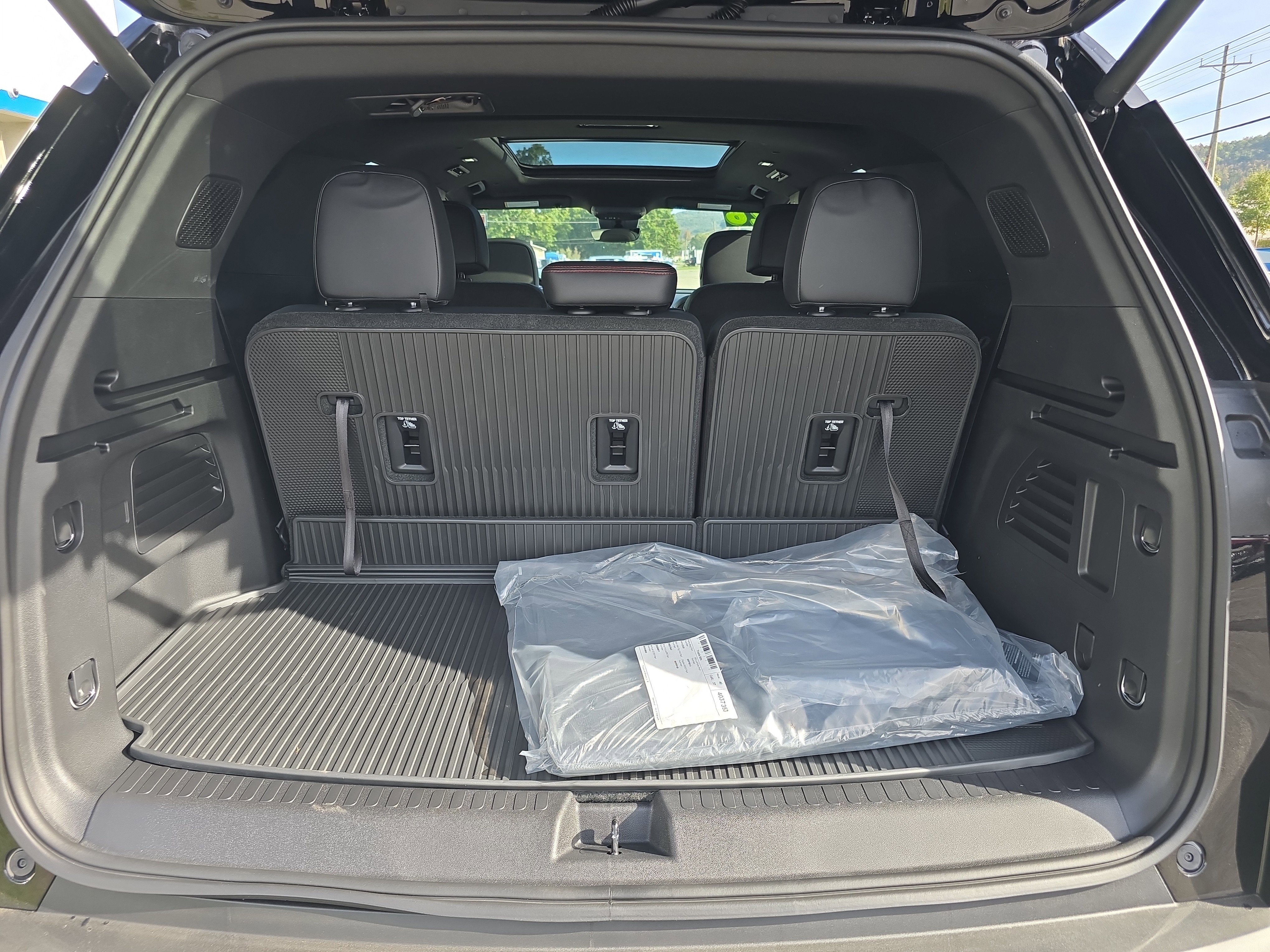 New 2026 Chevrolet Traverse Z71 w/ Enhanced Driving Package image 5