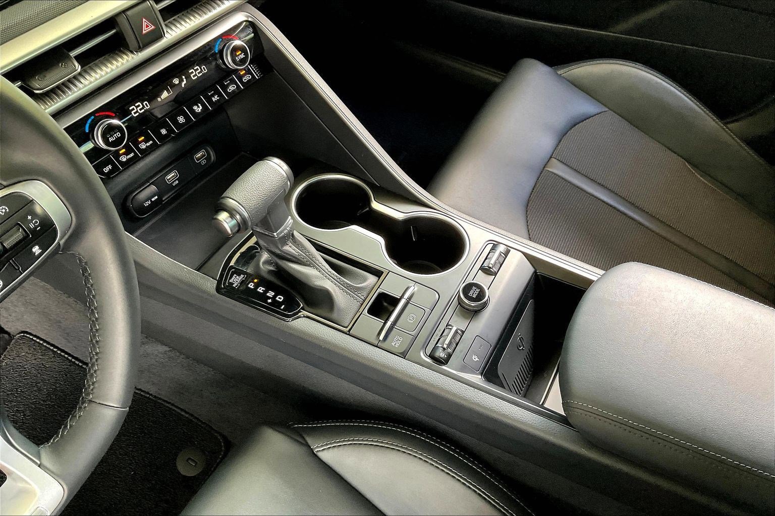 Used 2024 Kia K5 GT-Line w/ GT-Line Premium Package FWD image 18