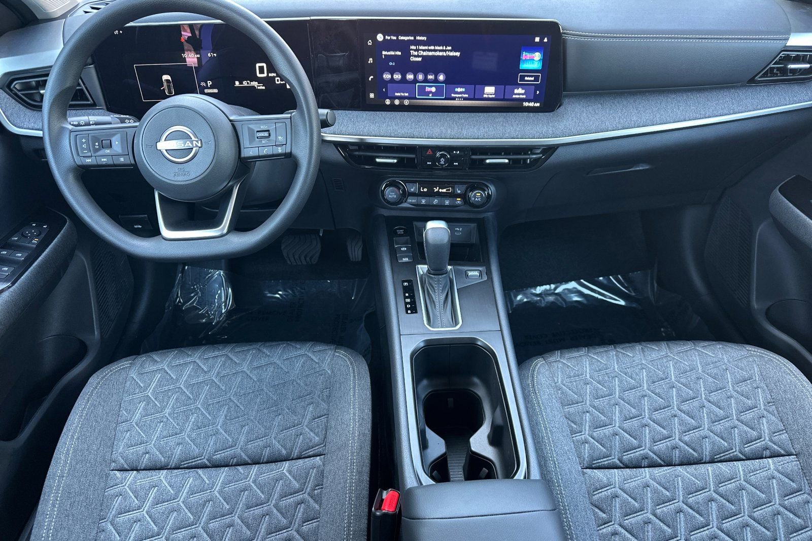 New 2026 Nissan Kicks SV image 16