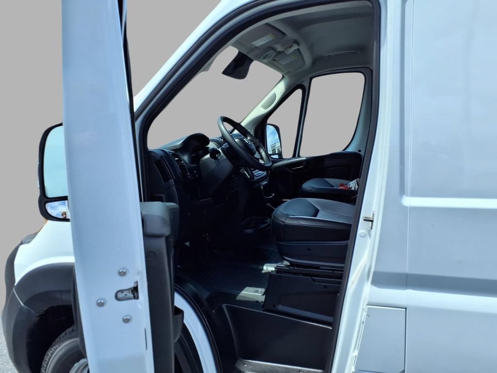 Used 2025 RAM ProMaster 3500 w/ Convenience Group FWD image 21