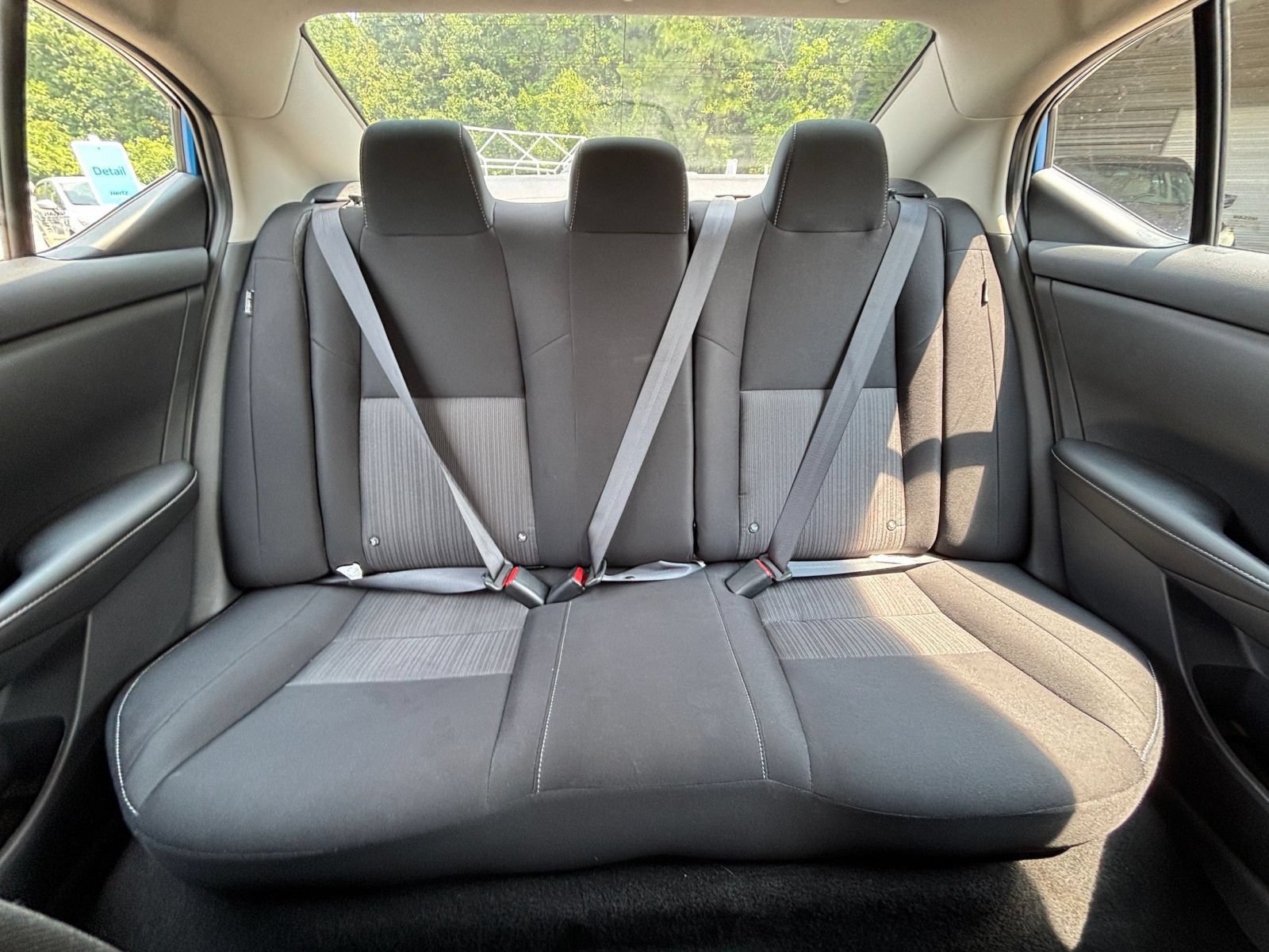 Used 2025 Nissan Sentra SV FWD image 33