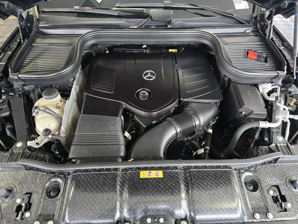 Used 2025 Mercedes-Benz GLE 350 4MATIC image 10