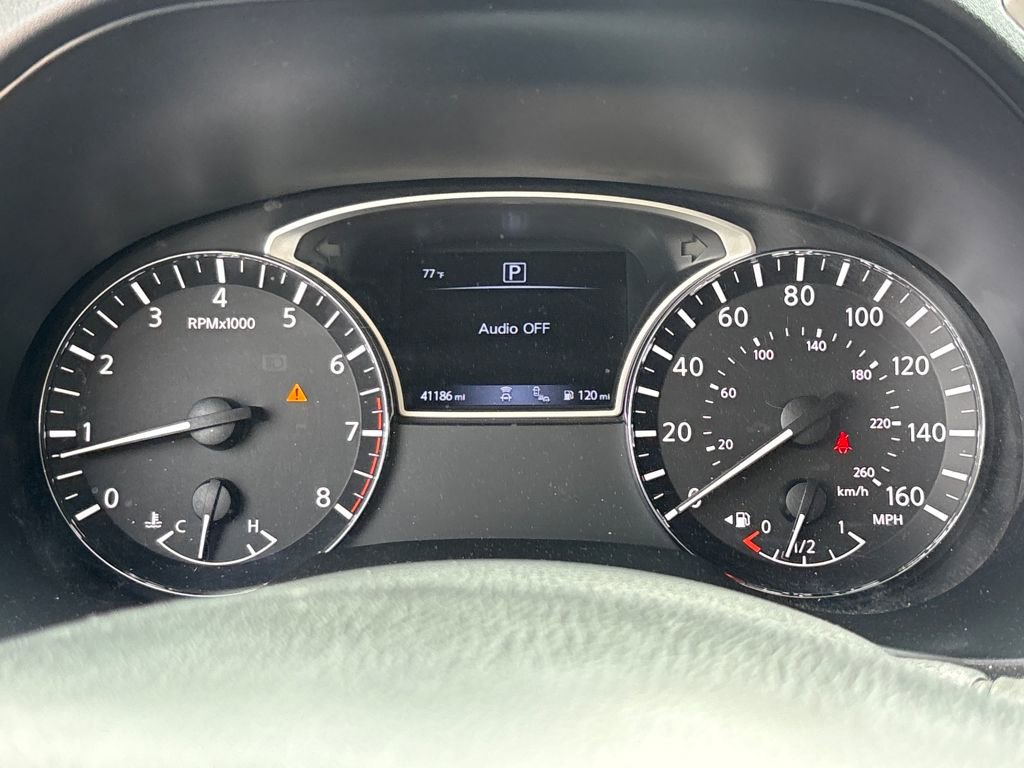 Used 2020 Nissan Pathfinder SL image 21