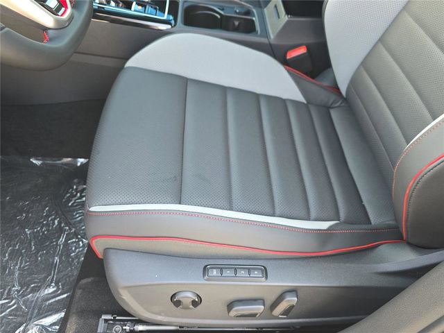 New 2026 Volkswagen GTI SE FWD image 14