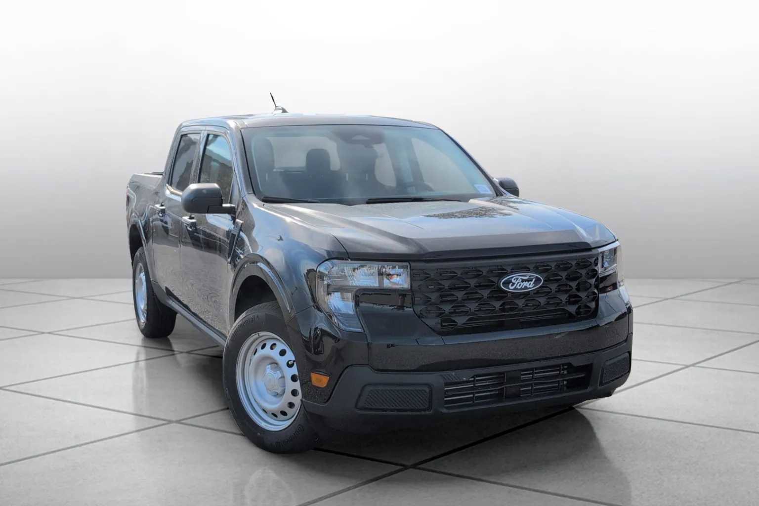 New 2025 Ford Maverick XL w/ Equipment Group 102A image 2